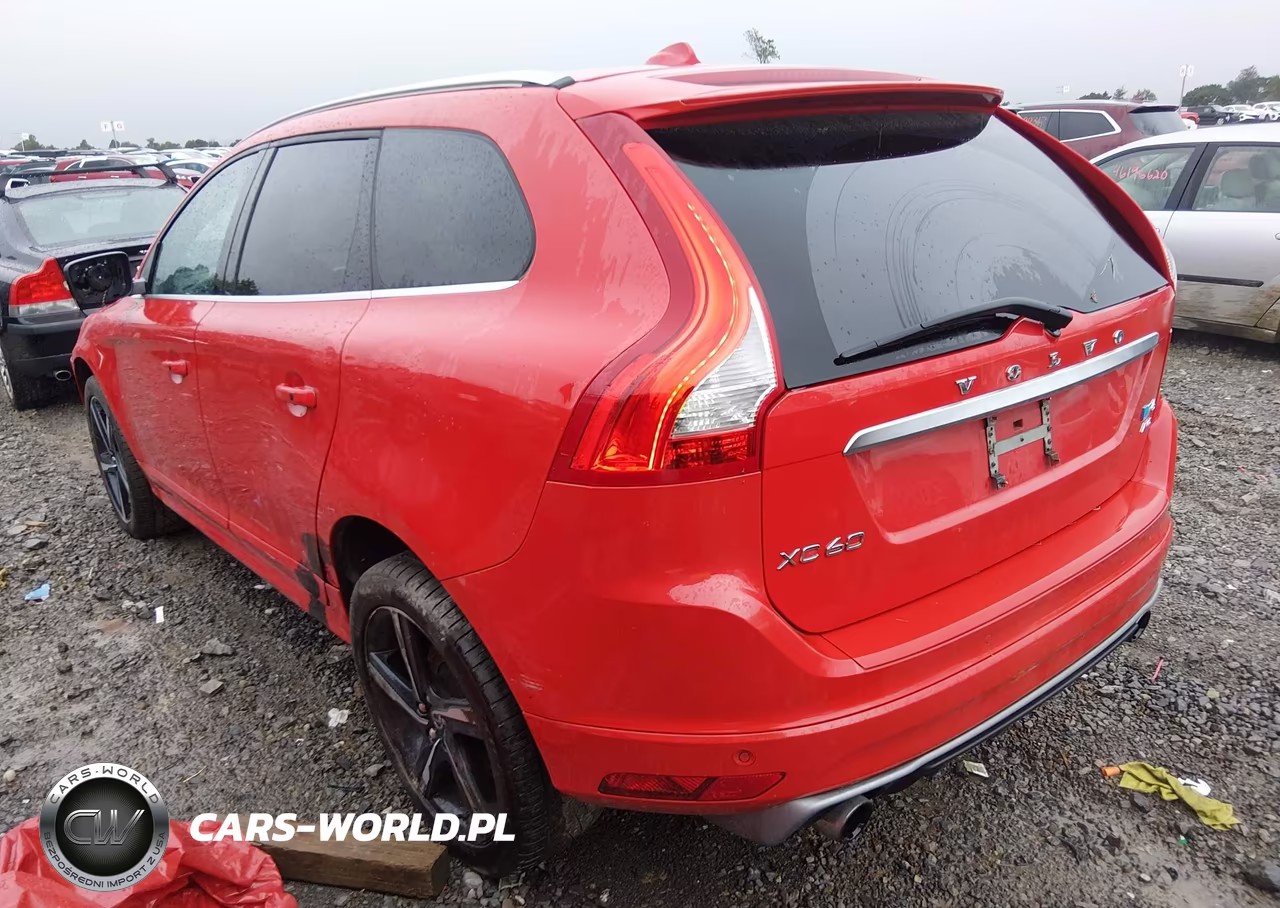 2015 Volvo Xc60 T6 R-Design VIN:YV4902RP4F2714095 - 3