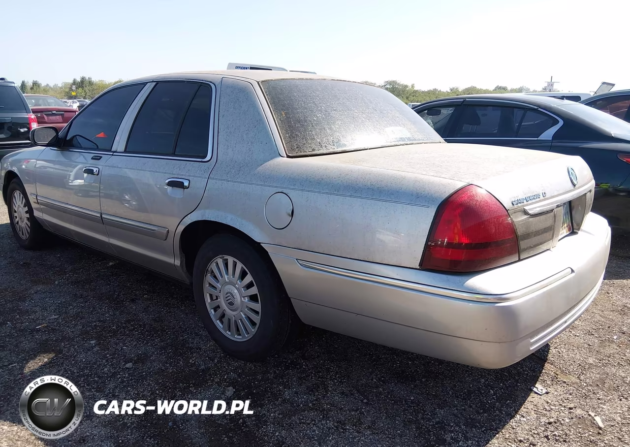 2007 Mercury Grand Marquis Ls VIN:2MEFM75V57X639786 - 3