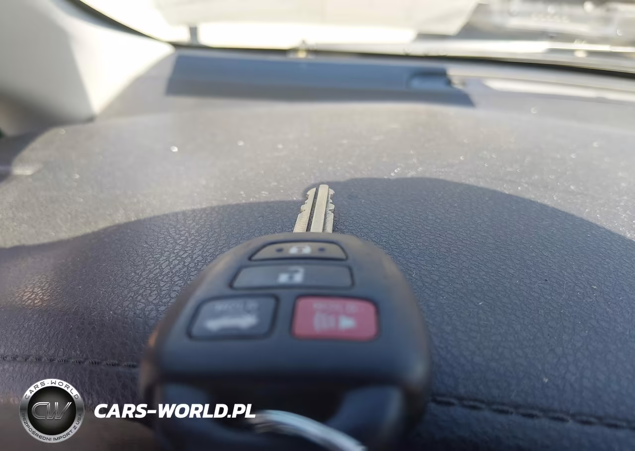 2016 Toyota Corolla S Plus VIN:2T1BURHE4GC726512 - 11