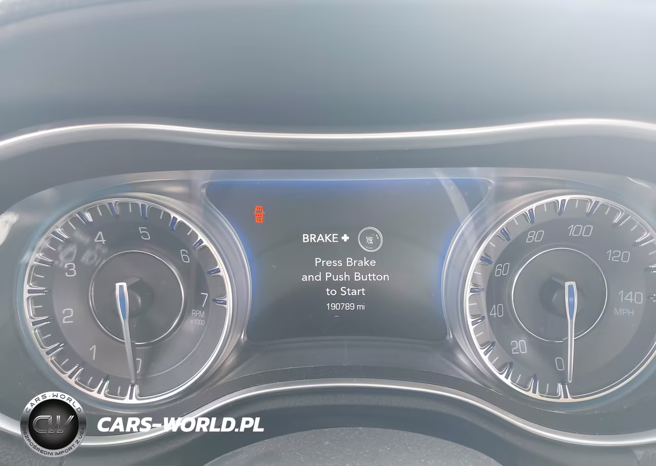 2016 Chrysler 300C VIN:2C3CCAEG1GH219589 - 14