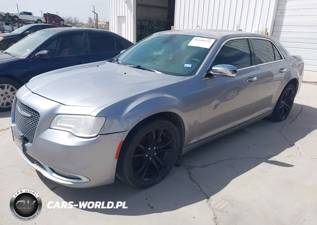 2016 Chrysler 300C VIN:2C3CCAEG1GH219589 - 2