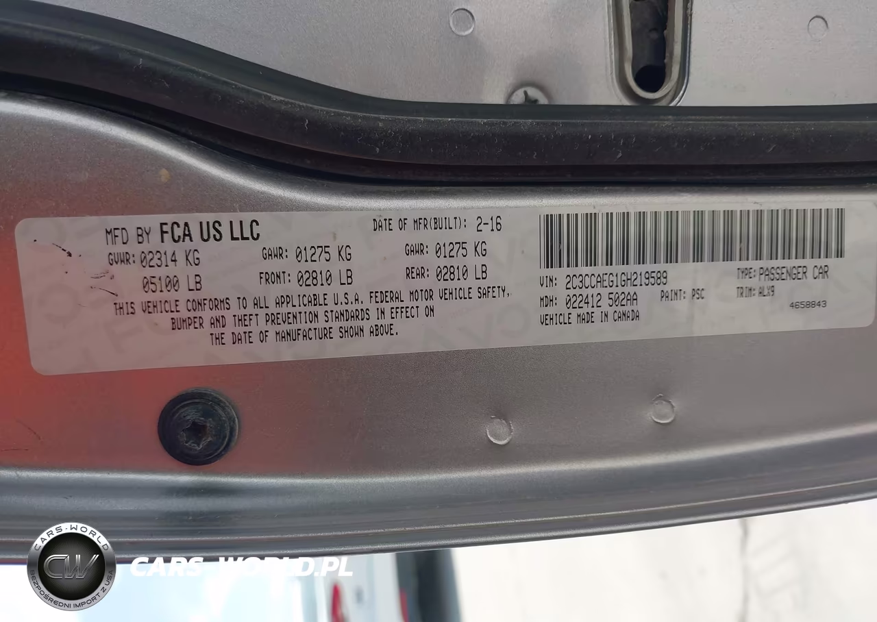 2016 Chrysler 300C VIN:2C3CCAEG1GH219589 - 9