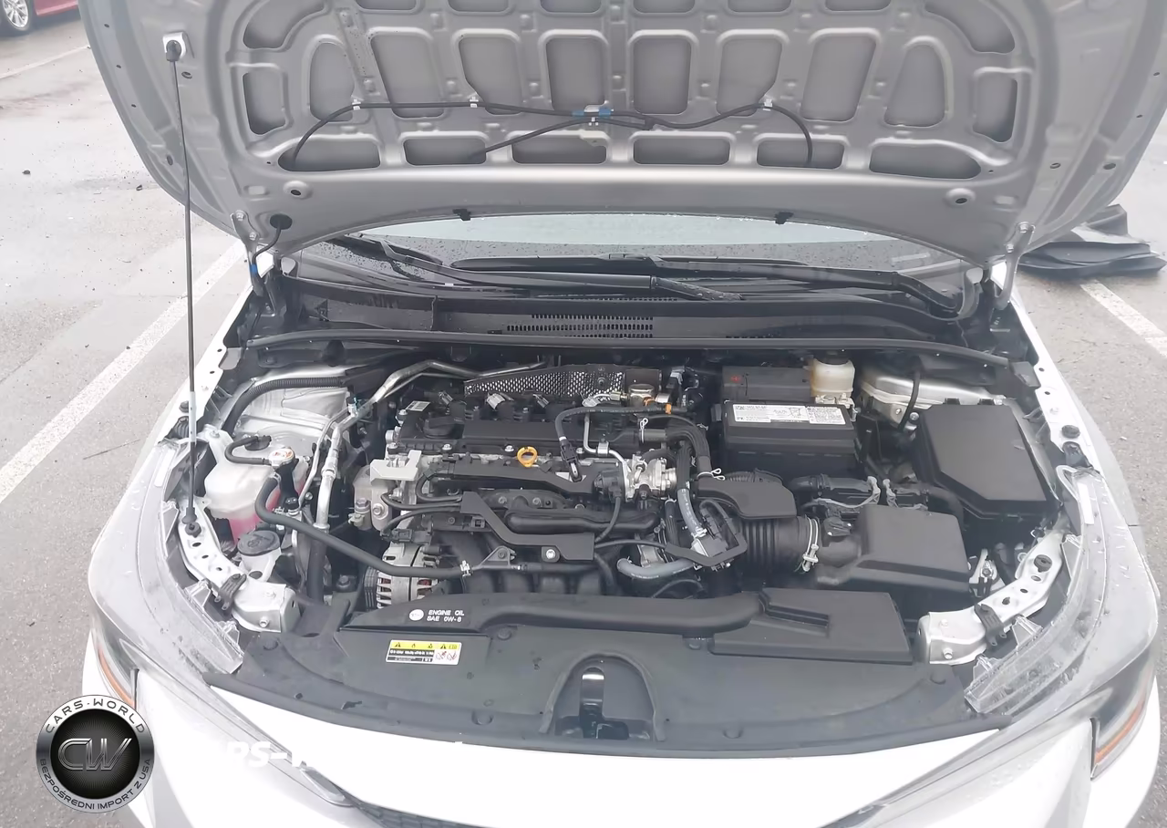2026 Toyota Corolla Le VIN:5YFB4MDE7TP405826 - 10