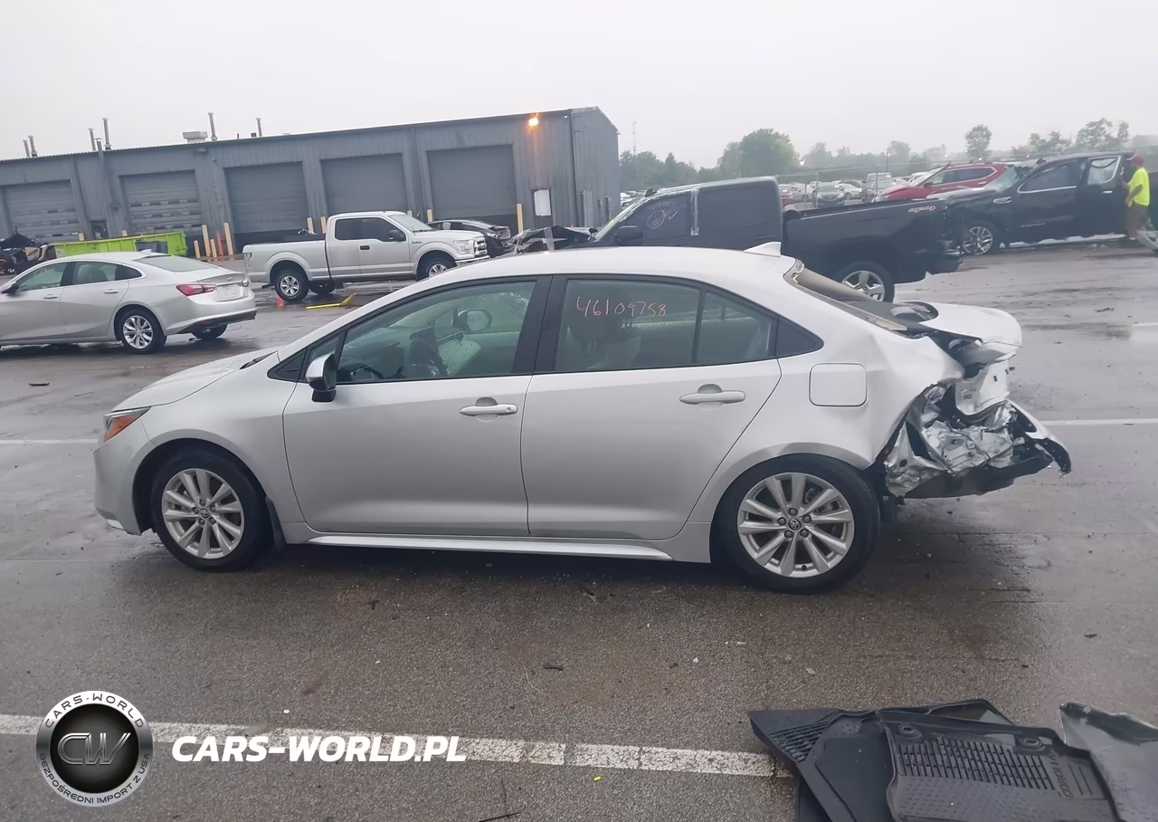 2026 Toyota Corolla Le VIN:5YFB4MDE7TP405826 - 13