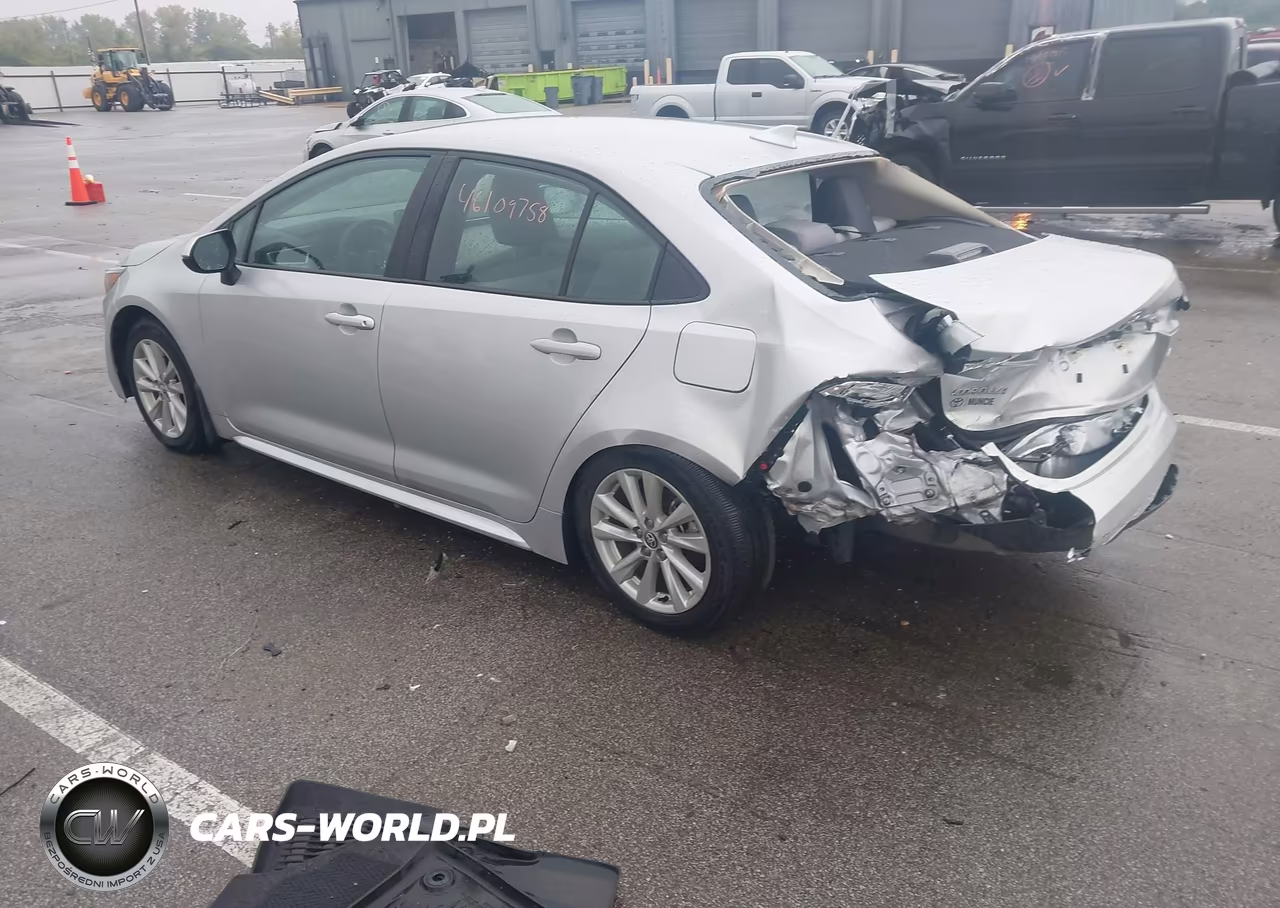 2026 Toyota Corolla Le VIN:5YFB4MDE7TP405826 - 3