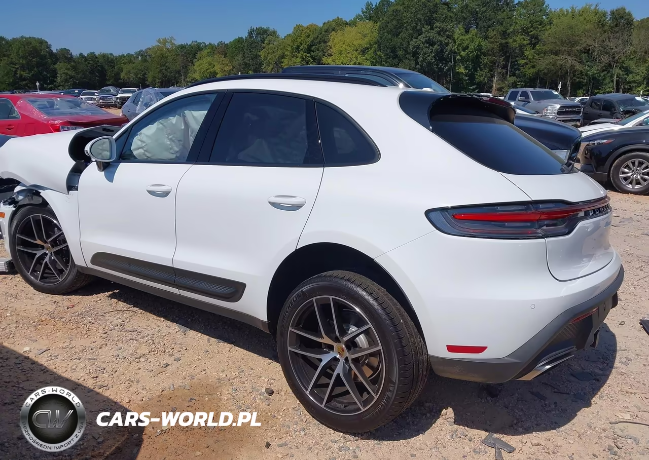 2025 Porsche Macan T VIN:WP1AA2A50SLB15513 - 3