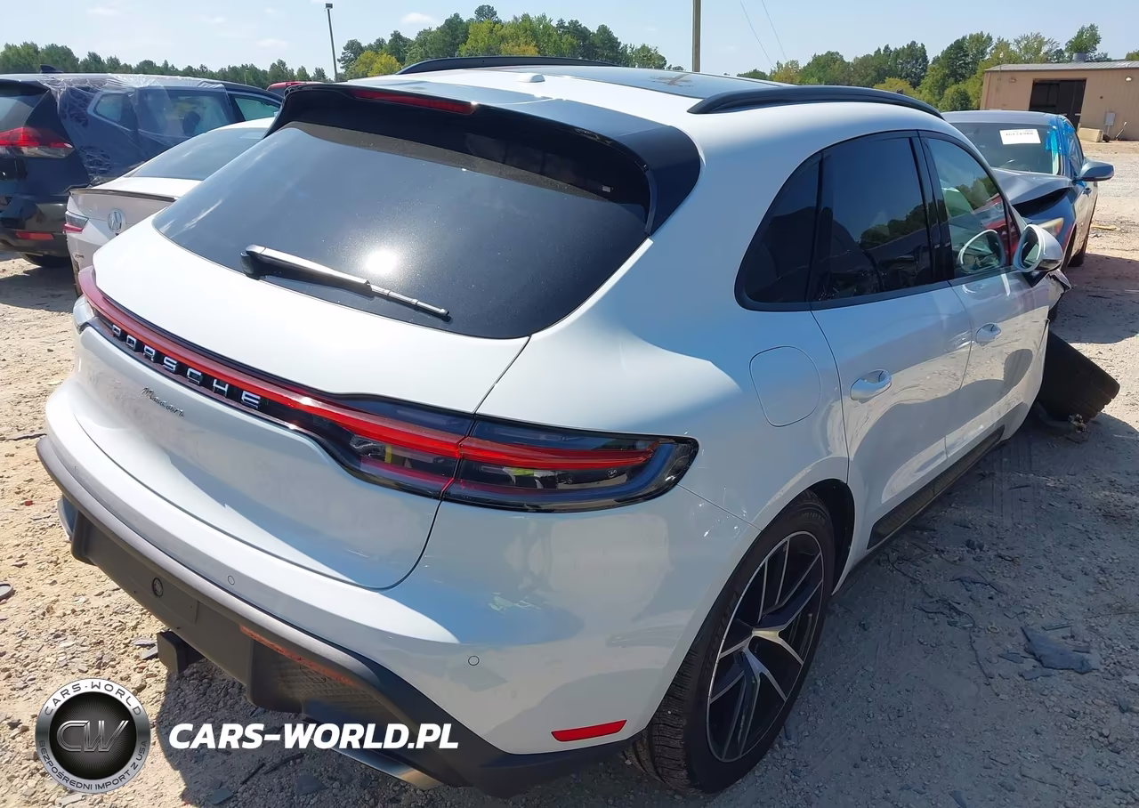 2025 Porsche Macan T VIN:WP1AA2A50SLB15513 - 4