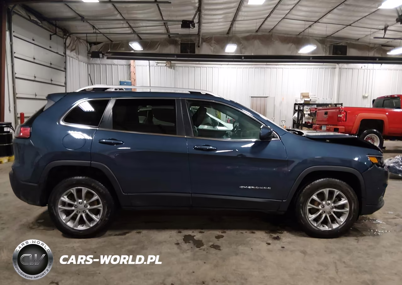 2019 Jeep Cherokee Latitude Plus 4X4 VIN:1C4PJMLX2KD361804 - 14