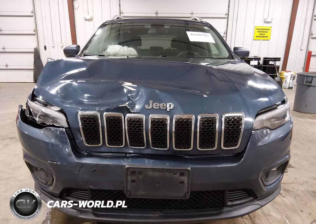2019 Jeep Cherokee Latitude Plus 4X4 VIN:1C4PJMLX2KD361804 - 6
