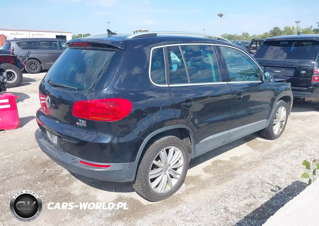 2016 Volkswagen Tiguan Se VIN:WVGBV7AX0GW606870 - 4