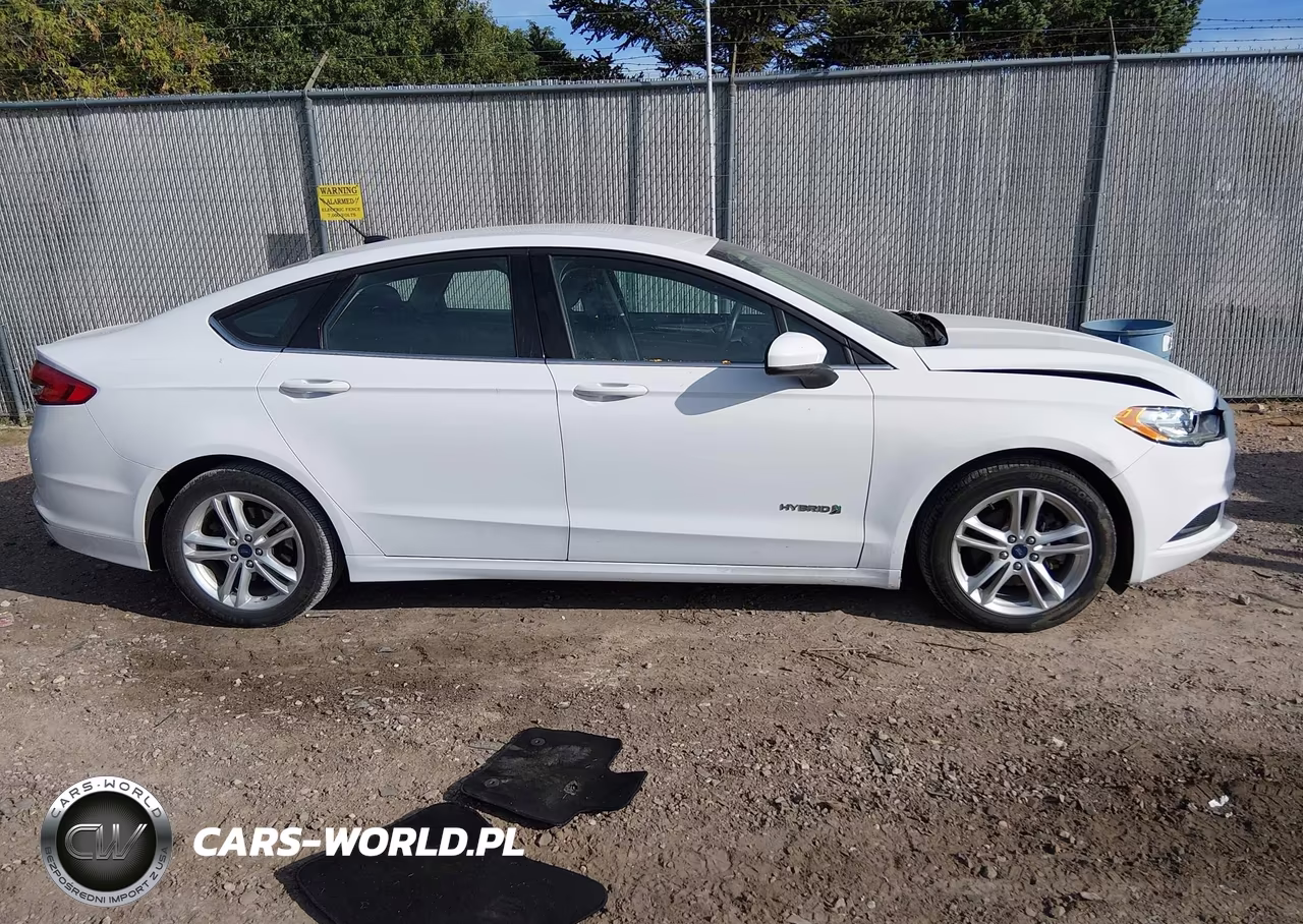 2018 Ford Fusion Hybrid Se VIN:3FA6P0LU7JR147072 - 13