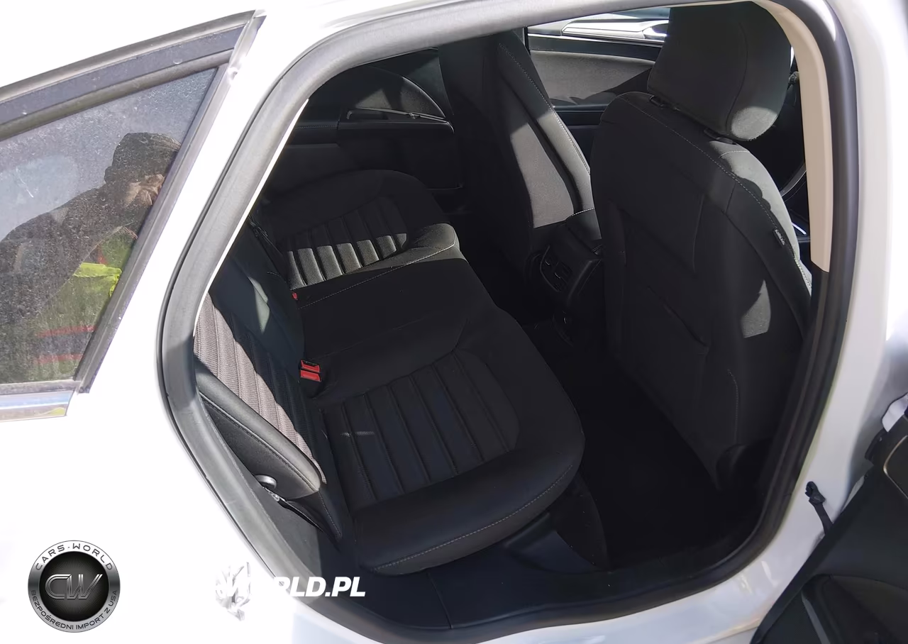 2018 Ford Fusion Hybrid Se VIN:3FA6P0LU7JR147072 - 8