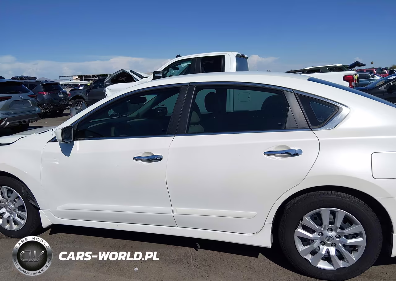 2014 Nissan Altima 2.5 S VIN:1N4AL3AP9EN347691 - 14