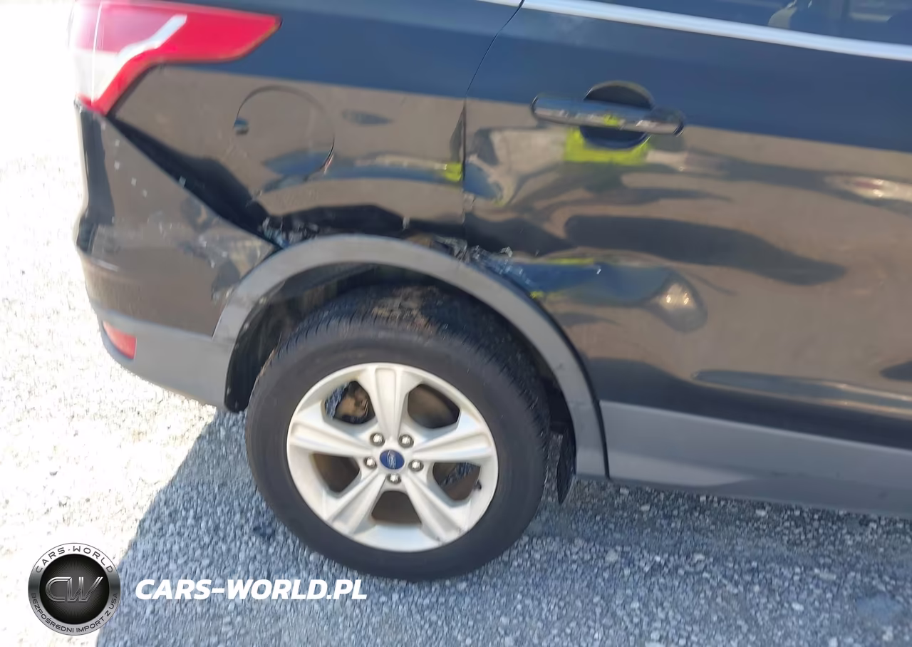 2015 Ford Escape Se VIN:1FMCU0GX3FUA57813 - 14