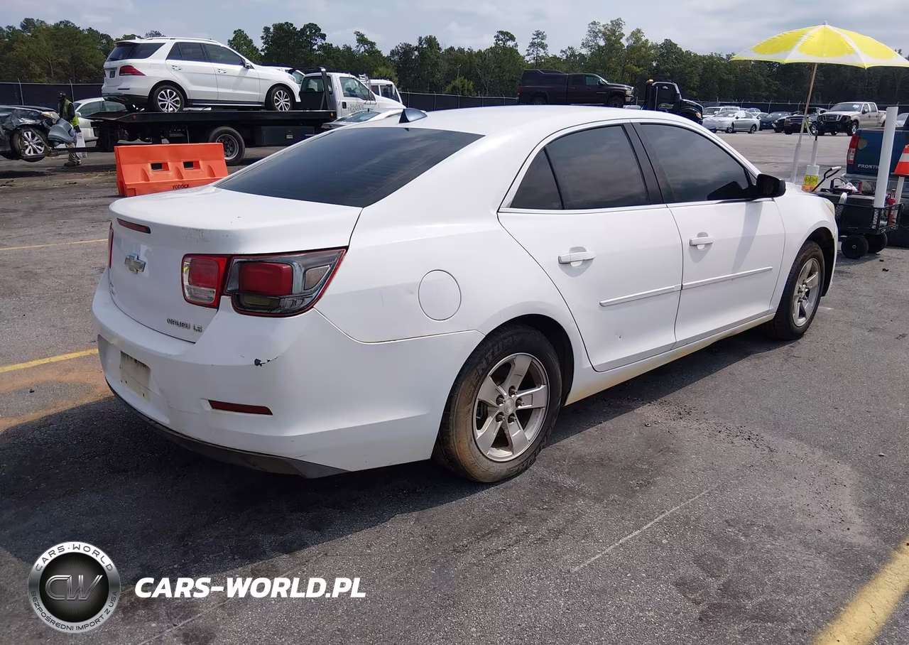 2014 Chevrolet Malibu 1Ls VIN:1G11B5SL6EF117999 - 4