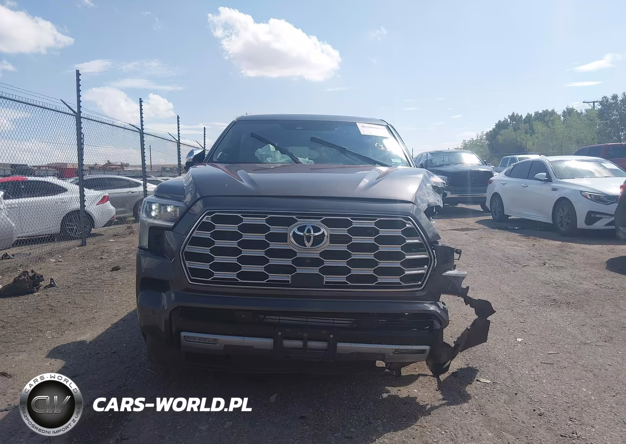 2023 Toyota Sequoia Capstone VIN:7SVAAABA3PX017346 - 13