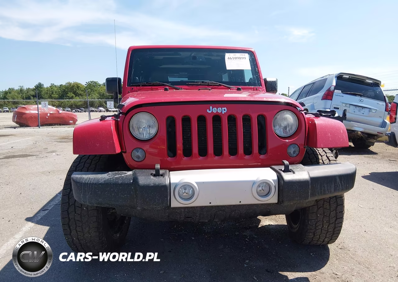 2014 Jeep Wrangler Unlimited Sahara VIN:1C4BJWEG7EL112105 - 12