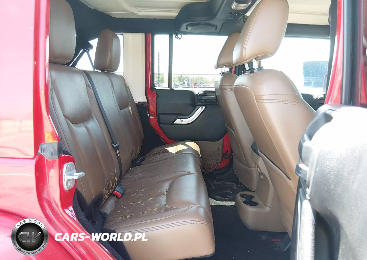 2014 Jeep Wrangler Unlimited Sahara VIN:1C4BJWEG7EL112105 - 8