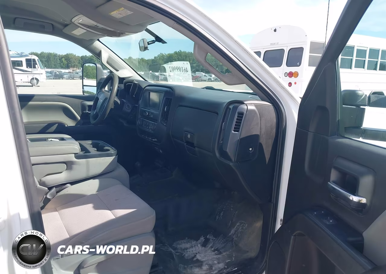 2017 Chevrolet Silverado 3500Hd Wt VIN:1GC5KYCG5HZ311258 - 5