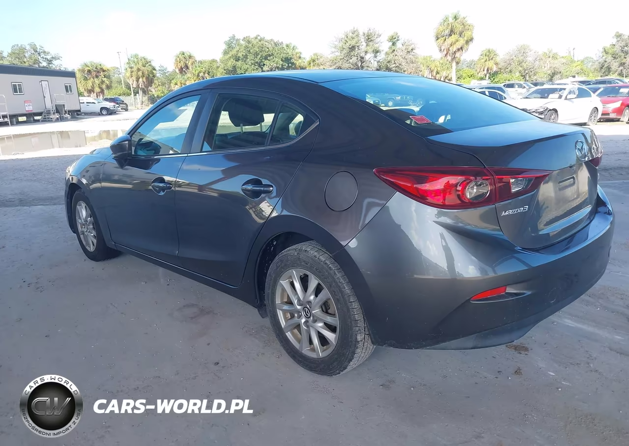 2018 Mazda Mazda3 Sport VIN:3MZBN1U77JM197171 - 3