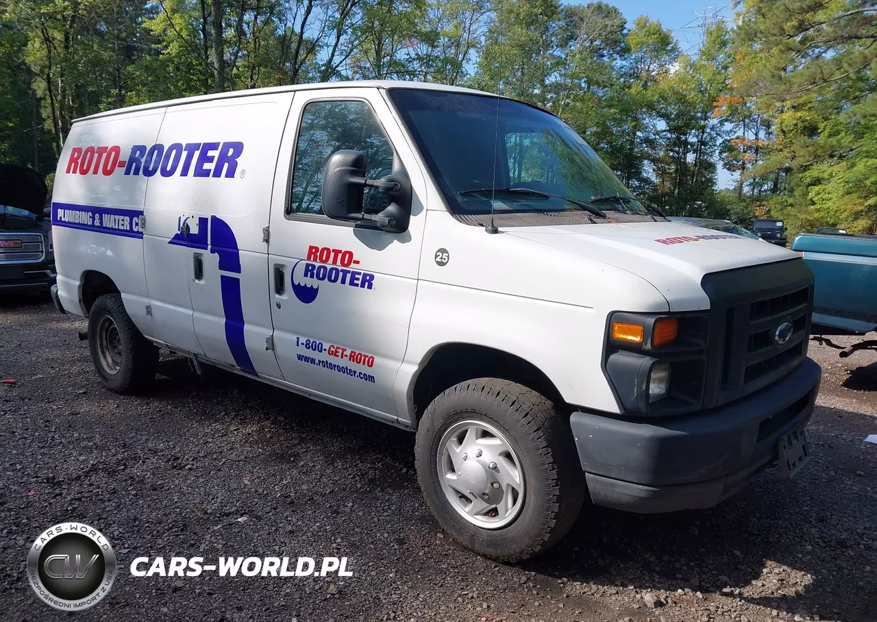2011 Ford E-350 Super Duty Commercial
