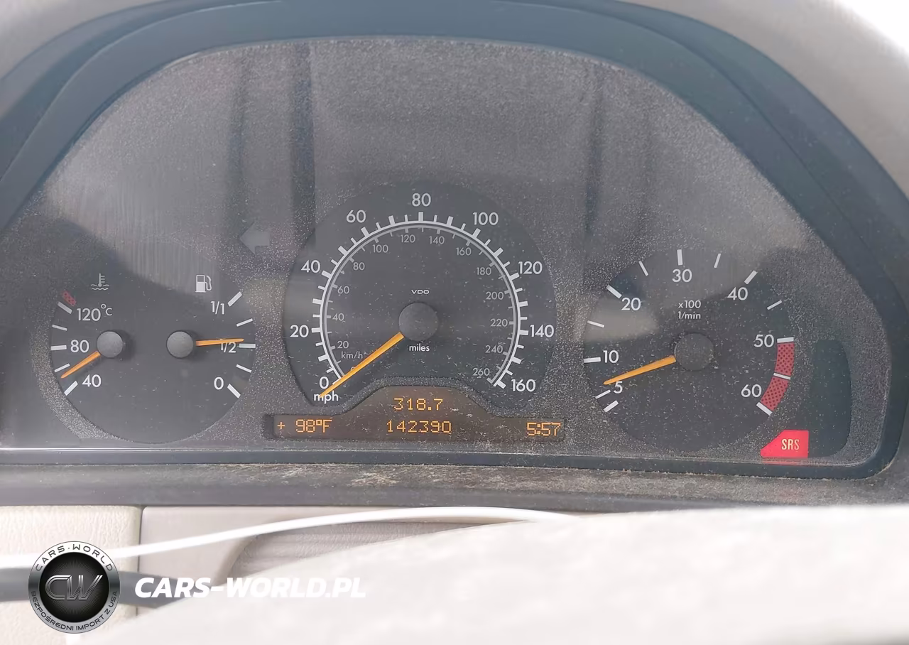 1999 Mercedes-Benz E 300 Diesel VIN:WDBJF25H9XA919995 - 7