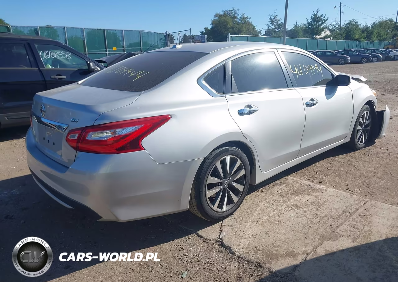2017 Nissan Altima 2.5 Sv VIN:1N4AL3AP2HC256245 - 4