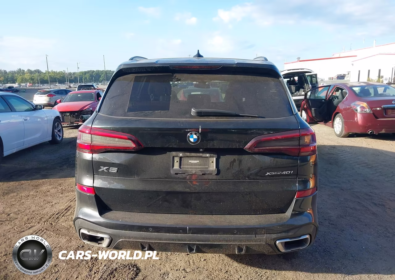 2022 BMW X5 xDrive40I VIN:5UXCR6C07N9N02135 - 16