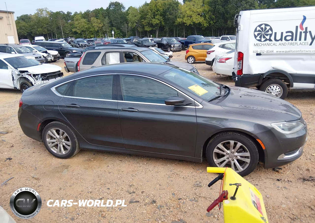 2015 Chrysler 200 Limited VIN:1C3CCCAB5FN603449 - 13