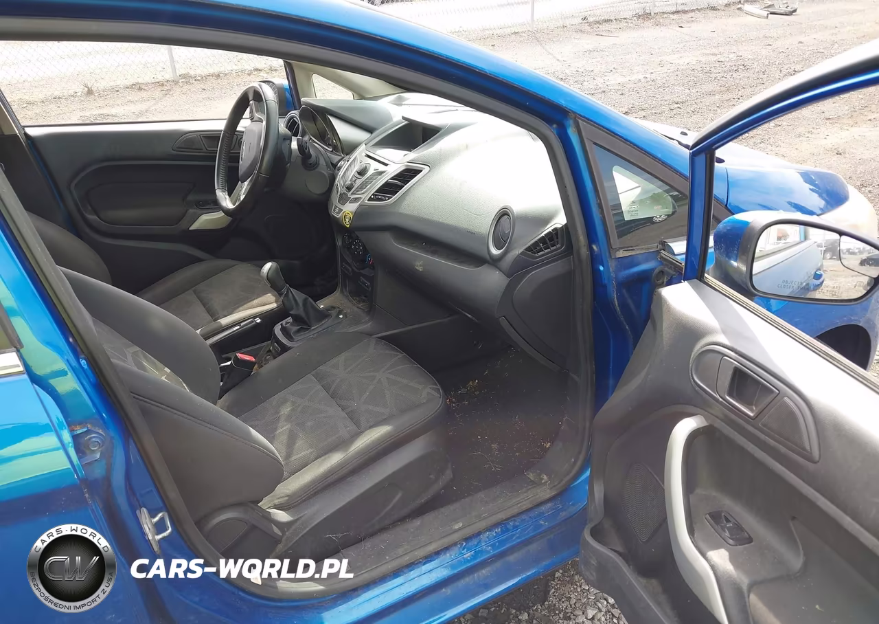 2011 Ford Fiesta Ses VIN:3FADP4FJ0BM176749 - 5