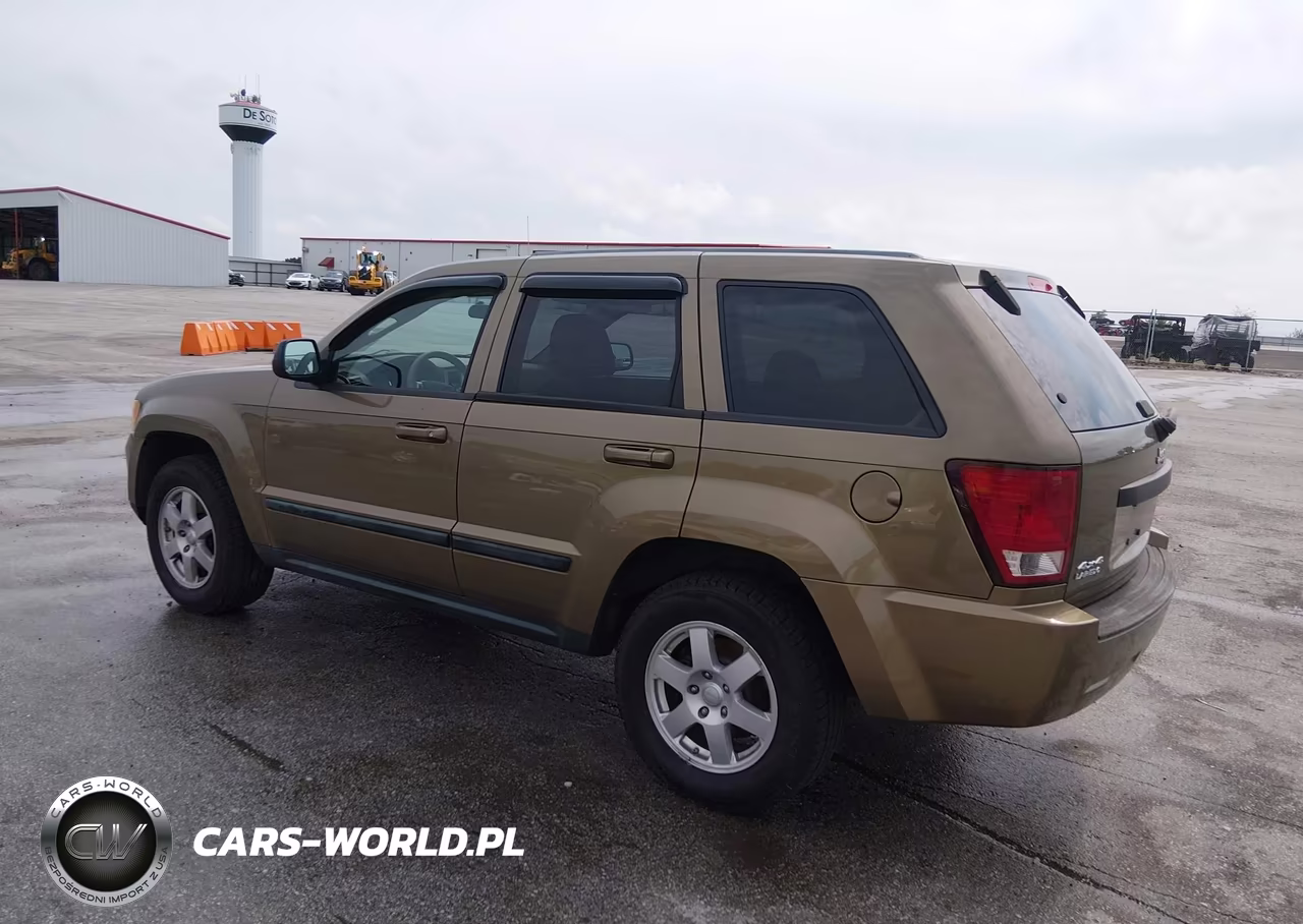 2008 Jeep Grand Cherokee Laredo VIN:1J8GR48K08C246258 - 3