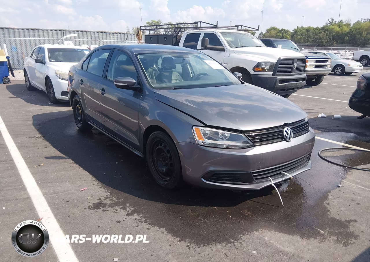 2012 Volkswagen Jetta 2.5L Se – zdjęcie 1 z 11