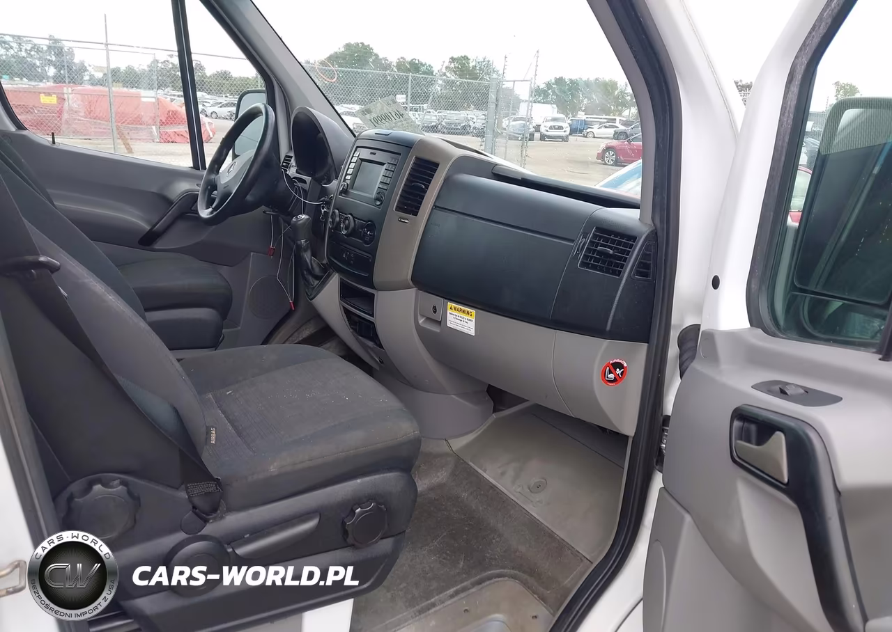 2016 Mercedes-Benz Sprinter 2500 Normal Roof VIN:WD3PE7DD9GP177857 - 5