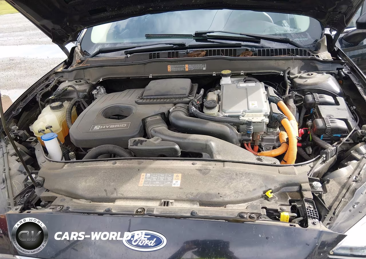 2020 Ford Fusion Hybrid Se VIN:3FA6P0LU3LR225768 - 10