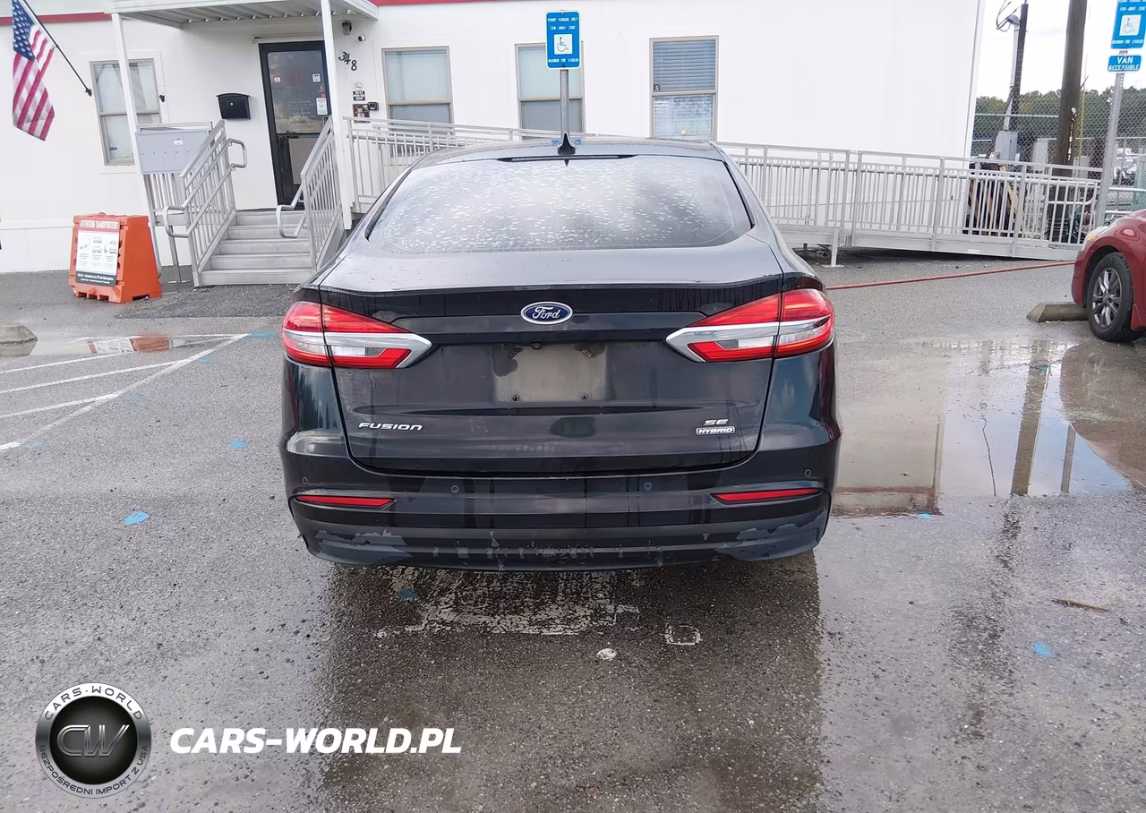 2020 Ford Fusion Hybrid Se VIN:3FA6P0LU3LR225768 - 18