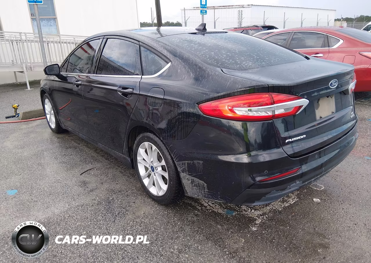 2020 Ford Fusion Hybrid Se VIN:3FA6P0LU3LR225768 - 3