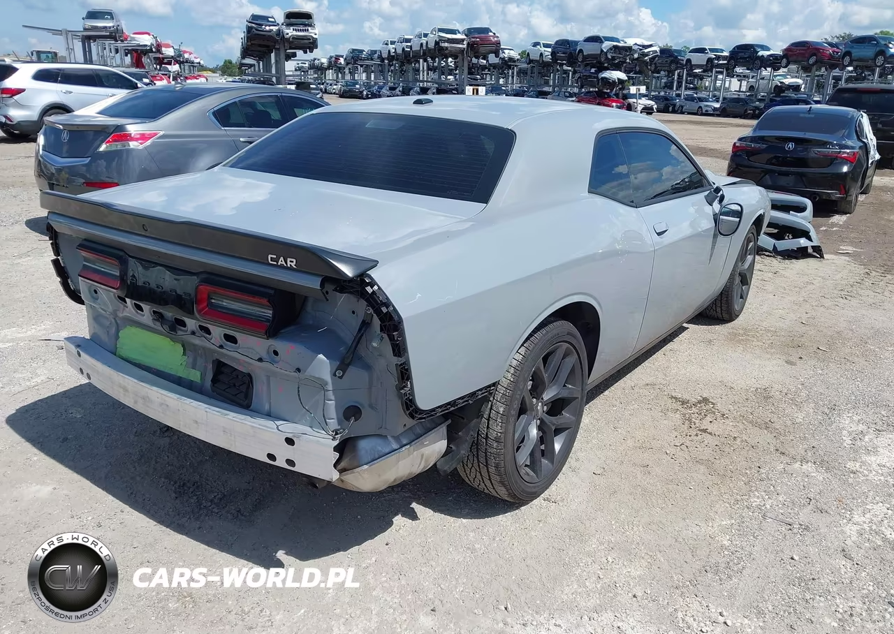 2022 Dodge Challenger Sxt VIN:2C3CDZAG5NH214930 - 4
