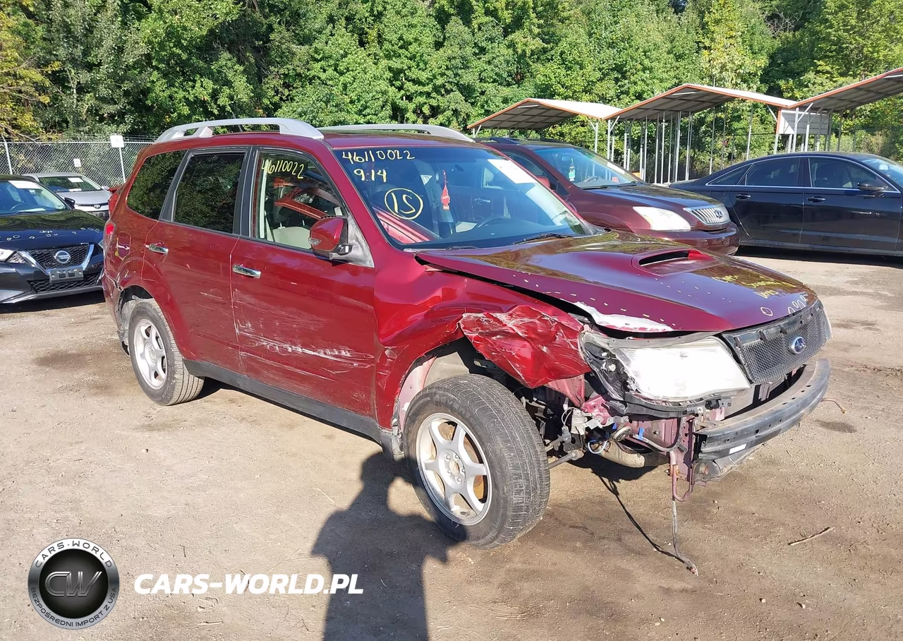 2013 Subaru Forester 2.5Xt Touring – zdjęcie 1 z 16