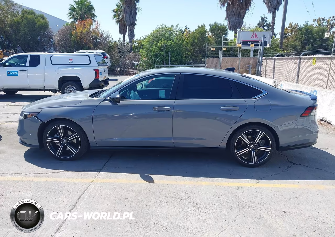 2023 Honda Accord Hybrid Sport VIN:1HGCY2F53PA052796 - 15