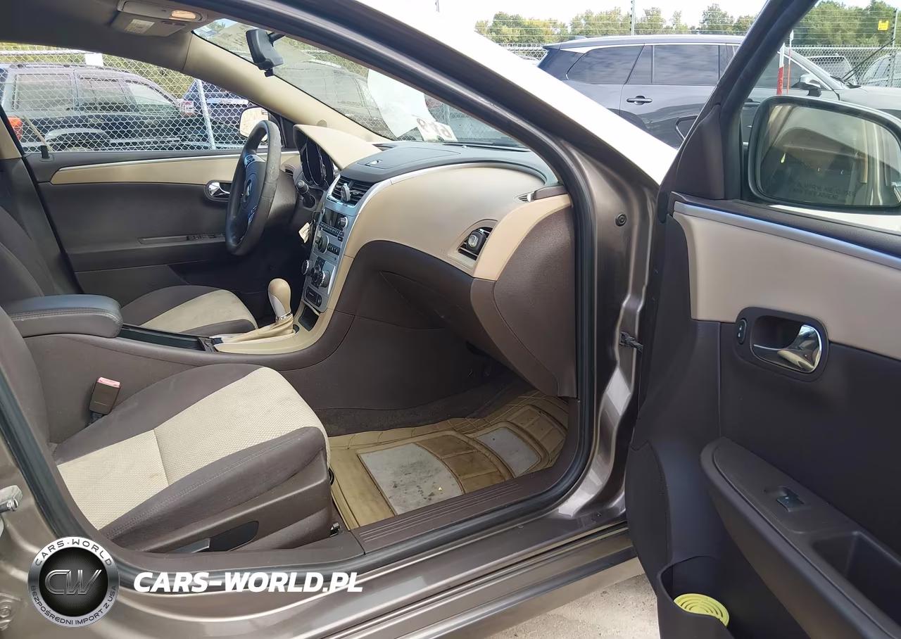 2010 Chevrolet Malibu Ls VIN:1G1ZB5EB8AF298300 - 5