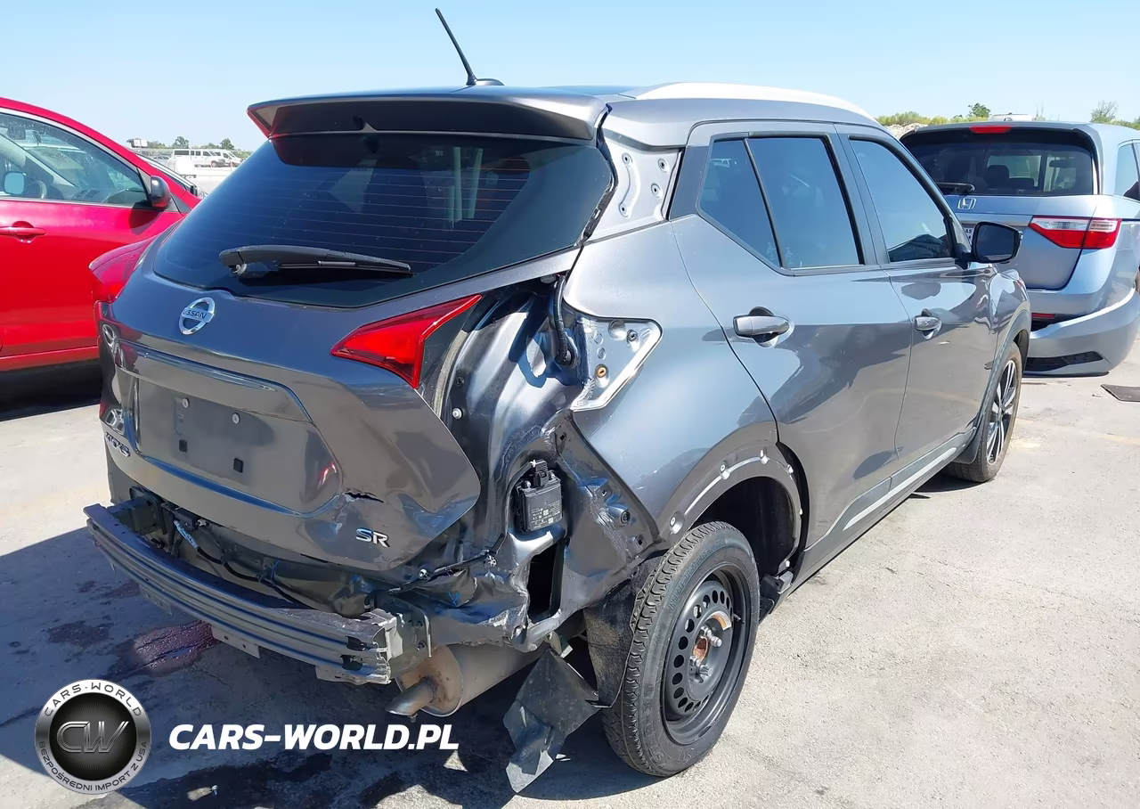 2020 Nissan Kicks Sr Xtronic Cvt VIN:3N1CP5DV8LL532179 - 18
