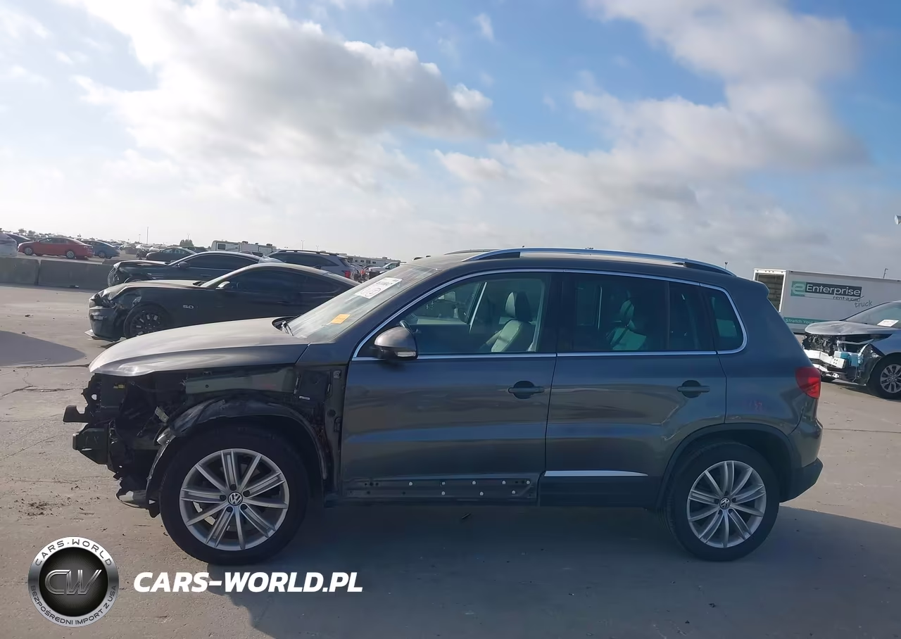 2016 Volkswagen Tiguan Se VIN:WVGAV7AX1GW578752 - 15