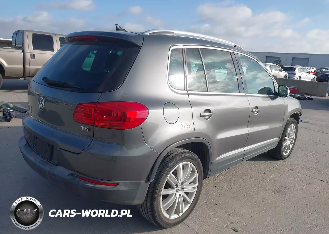 2016 Volkswagen Tiguan Se VIN:WVGAV7AX1GW578752 - 4