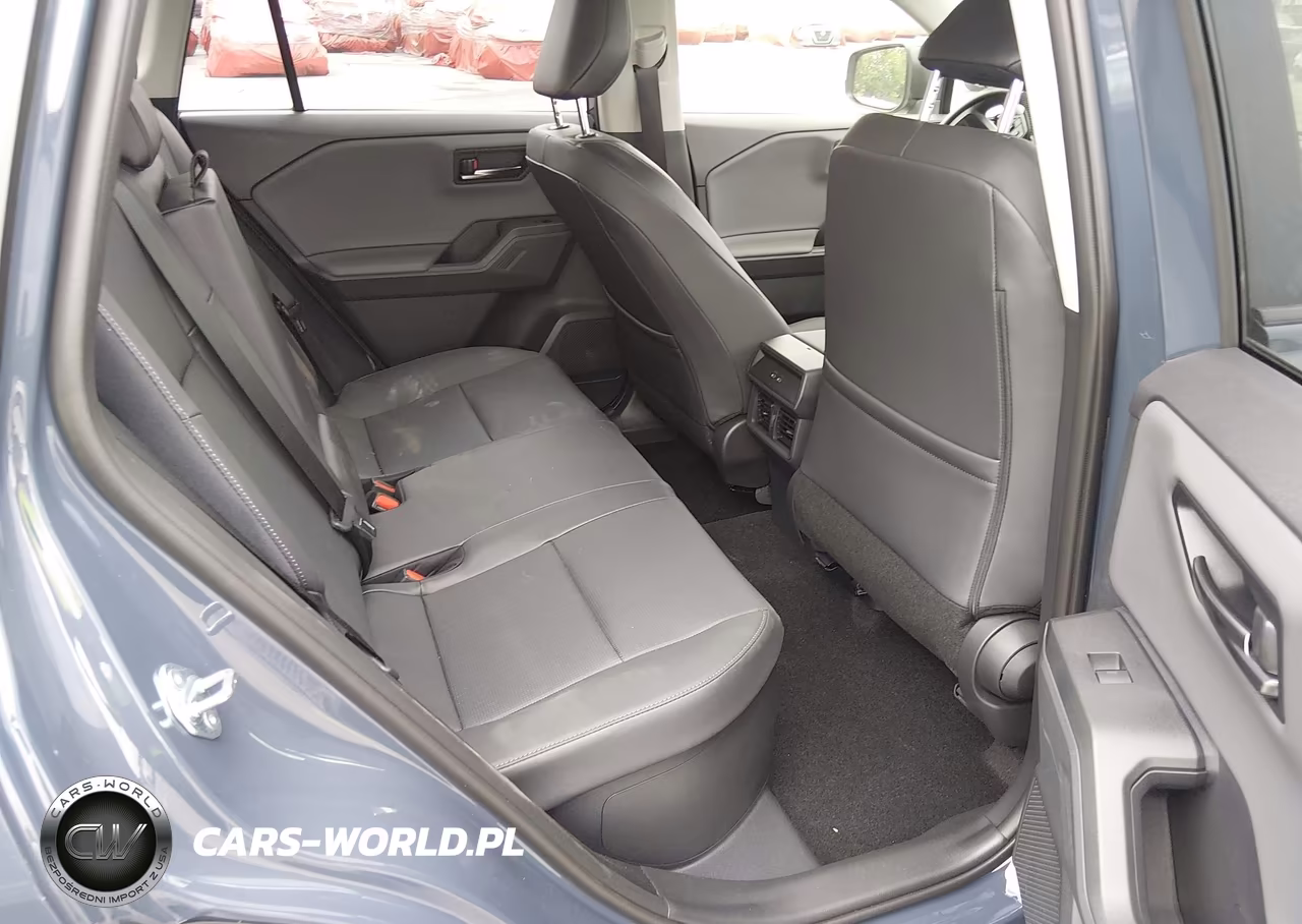 2026 Toyota Rav4 Xle Premium VIN:JTM6DRBV0TJ008996 - 8