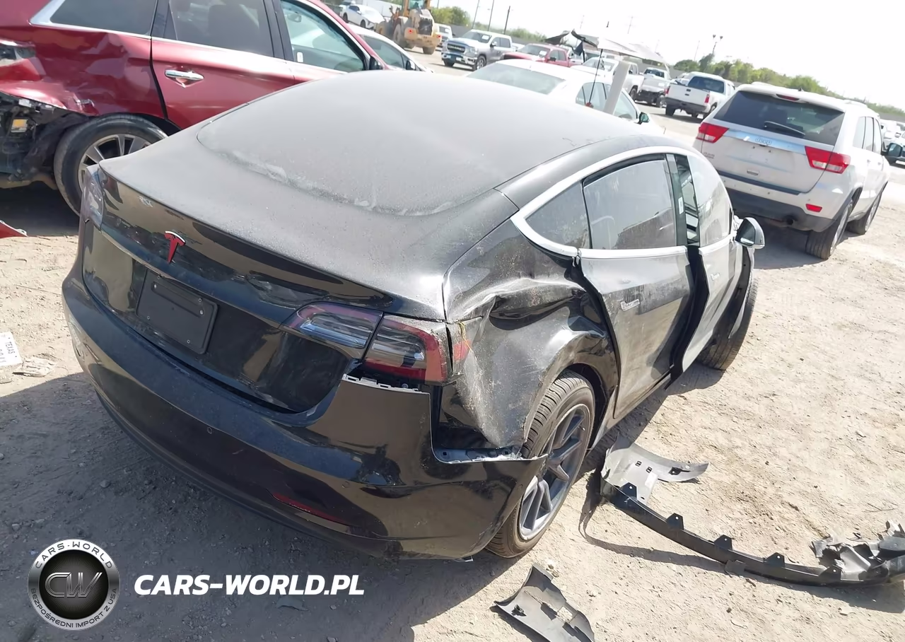 2019 Tesla Model 3 Long Range-Mid Range-Standard Range-Standard Range Plus VIN:5YJ3E1EA0KF297829 - 4