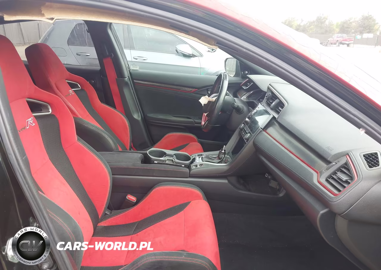 2019 Honda Civic Type R Touring VIN:SHHFK8G71KU202676 - 5