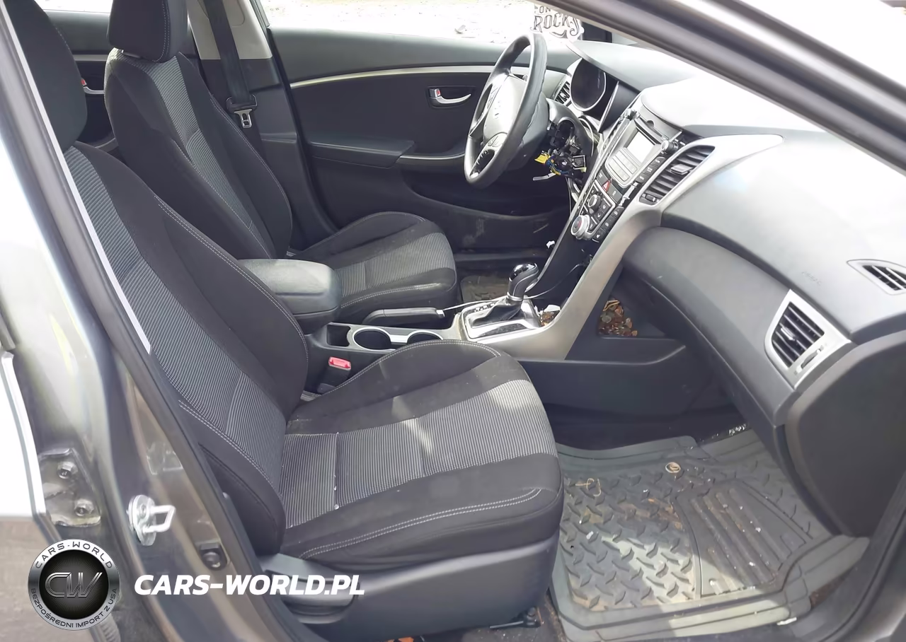 2016 Hyundai Elantra Gt VIN:KMHD35LH6GU323183 - 5