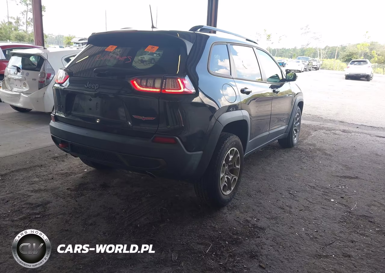 2022 Jeep Cherokee Trailhawk 4X4 VIN:1C4PJMBX8ND548454 - 4