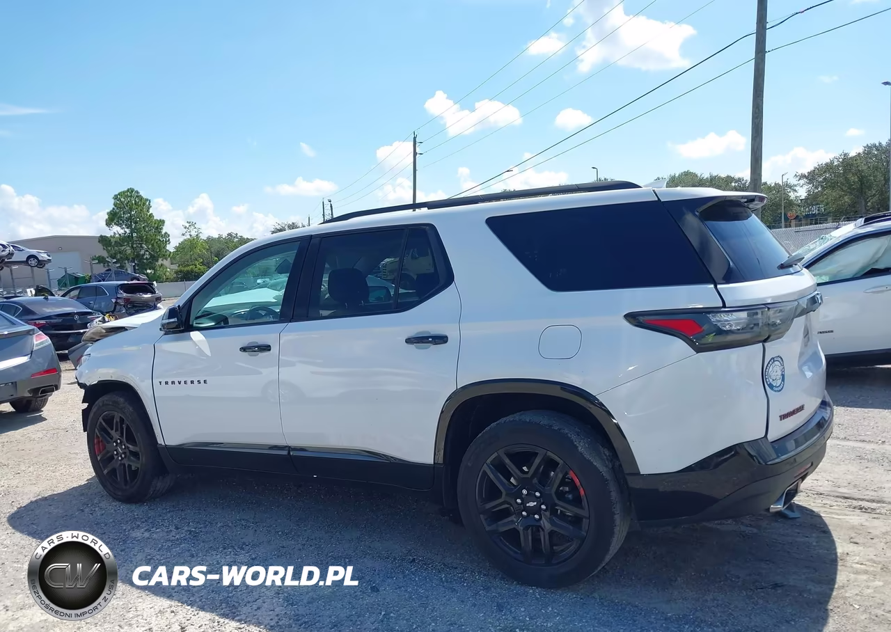 2019 Chevrolet Traverse Premier VIN:1GNERKKW3KJ195945 - 14