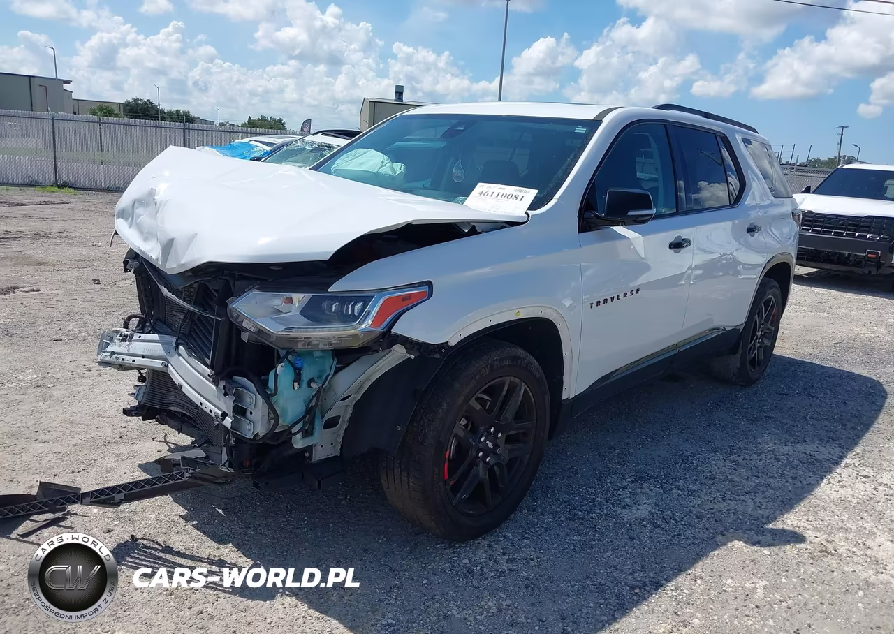 2019 Chevrolet Traverse Premier VIN:1GNERKKW3KJ195945 - 2